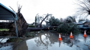 بايدن يعلن حالة الطوارئ في كاليفورنيا بسبب العواصف