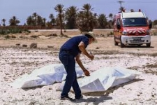 صفاقس: غرق مركب مهاجرين غير نظاميين وانتشال 8 جثث