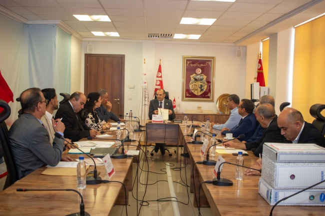 مجلس هيئة الانتخابات يصادق على نتائج قرعة التناوب على عضوية المجالس الجهوية 