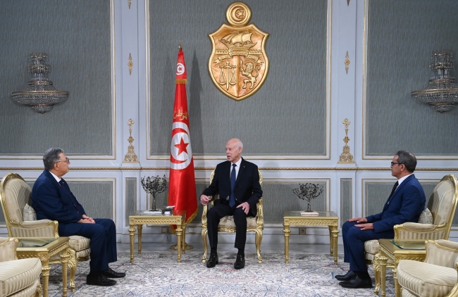 رئيس الجمهورية: كلّ المؤسّسات المُنتخبة منبعها الشّعب التونسي صاحب السيادة