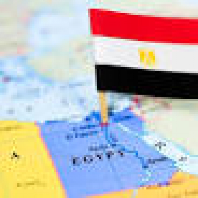 مصر تسعى لإقناع حماس بالرد بالإيجاب على خطة ترامب لإنهاء الحرب في غزة