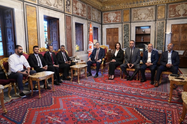 رئيس البرلمان يلتقي أعضاء المجلس الجهوي ببن عروس