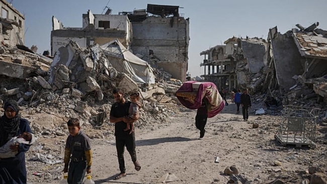 غزة: نزوح من التفاح والشجاعية واقتحامات في الضفة الغربية