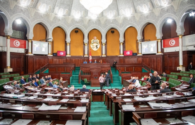 وضعية الأراضي الدولية واحداث ديوان للتمور...أبرز محاور مداخلات النواب في مناقشة ميزانية وزارة الفلاحة