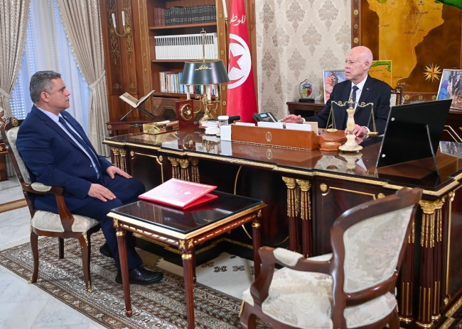 رئيس الجمهورية يُسدي تعليماته بتطبيق القانون على كلّ من تهاون في رفع الفضلات المنزلية